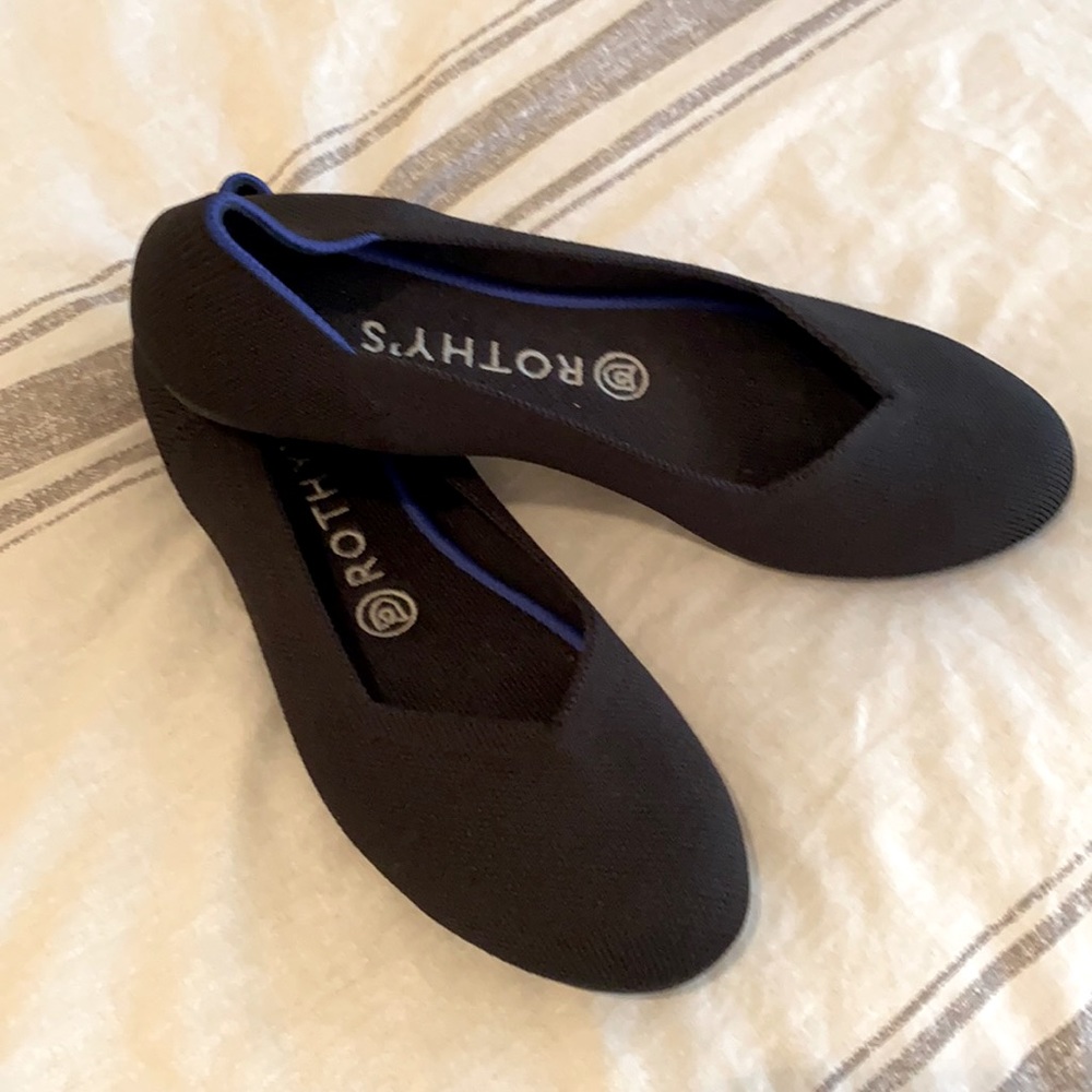 Rothy’s The Flat black size 7.5